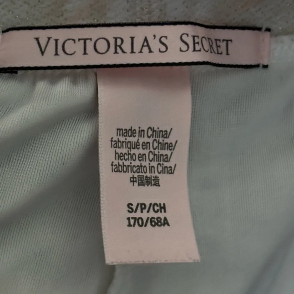 Victoria’s Secret crush velvet boxers S